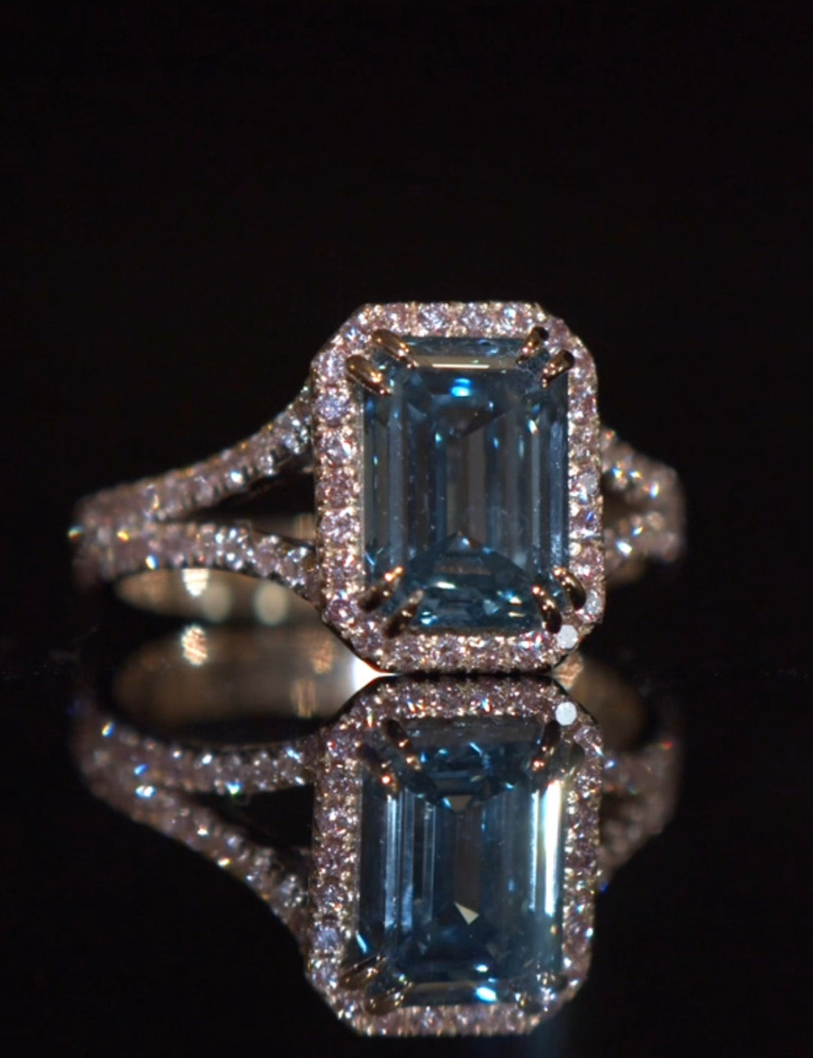 BLUE DIAMOND RING